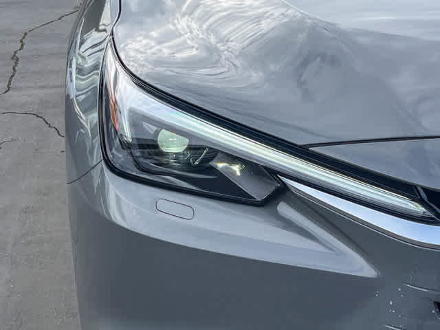 New 2026 Lexus TX 500h AWD image 9