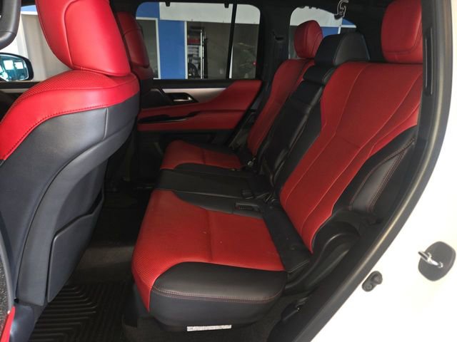 Used 2024 Lexus LX 600 F Sport image 23