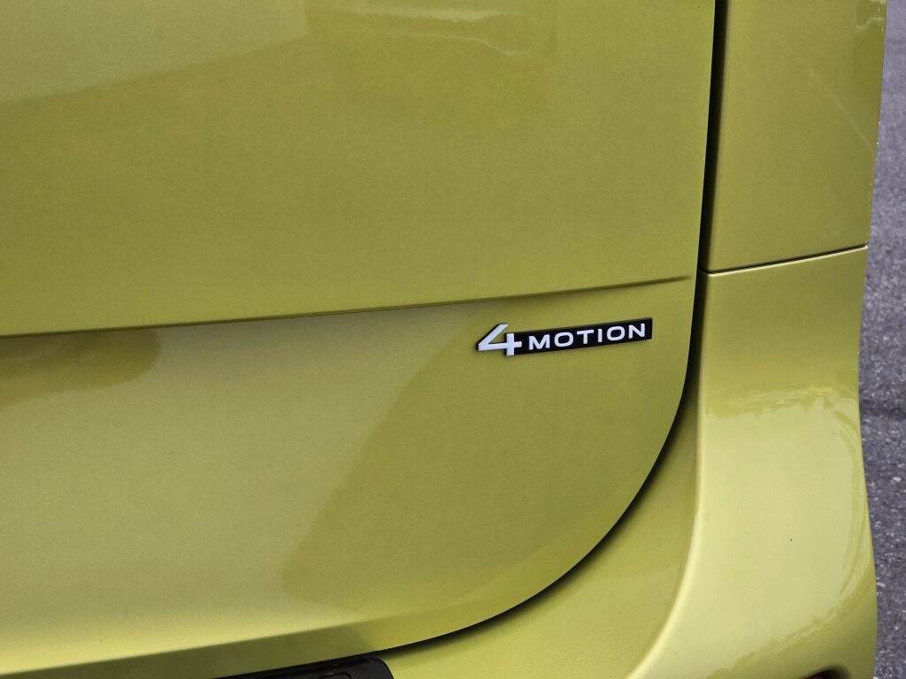 New 2025 Volkswagen ID. Buzz Pro S Plus image 15