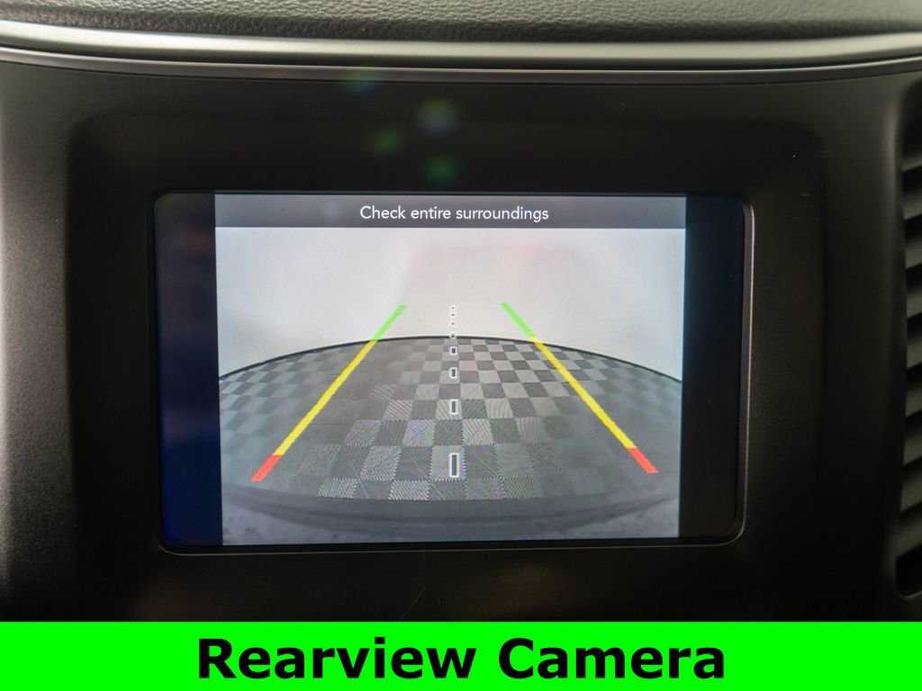 Used 2019 Jeep Cherokee Latitude w/ Popular Appearance Group image 19