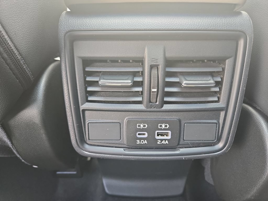 Certified 2025 Subaru Forester Premium AWD/4WD image 18