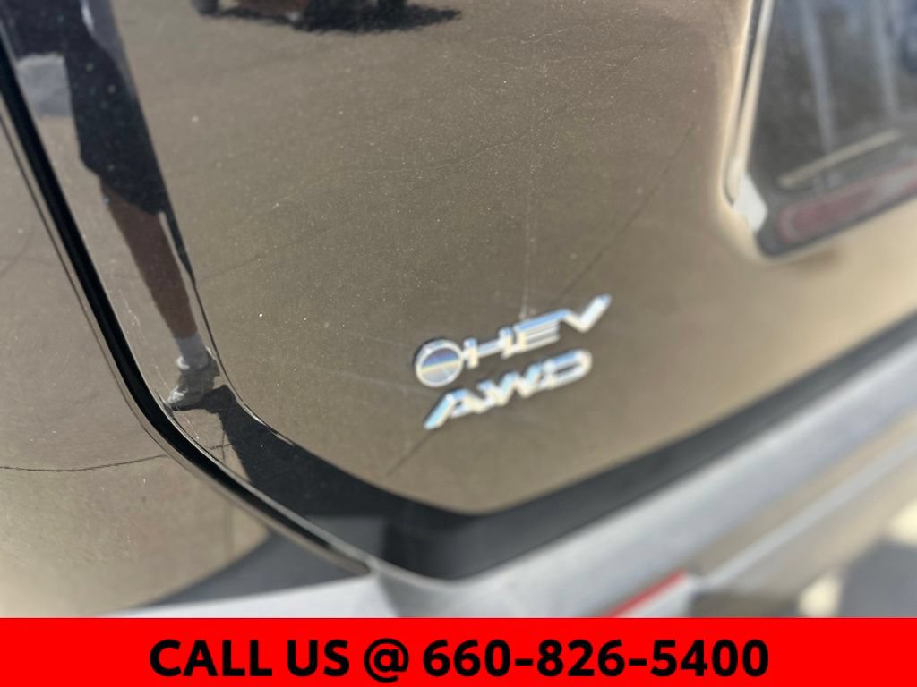 Used 2026 Toyota RAV4 LE AWD/4WD image 7