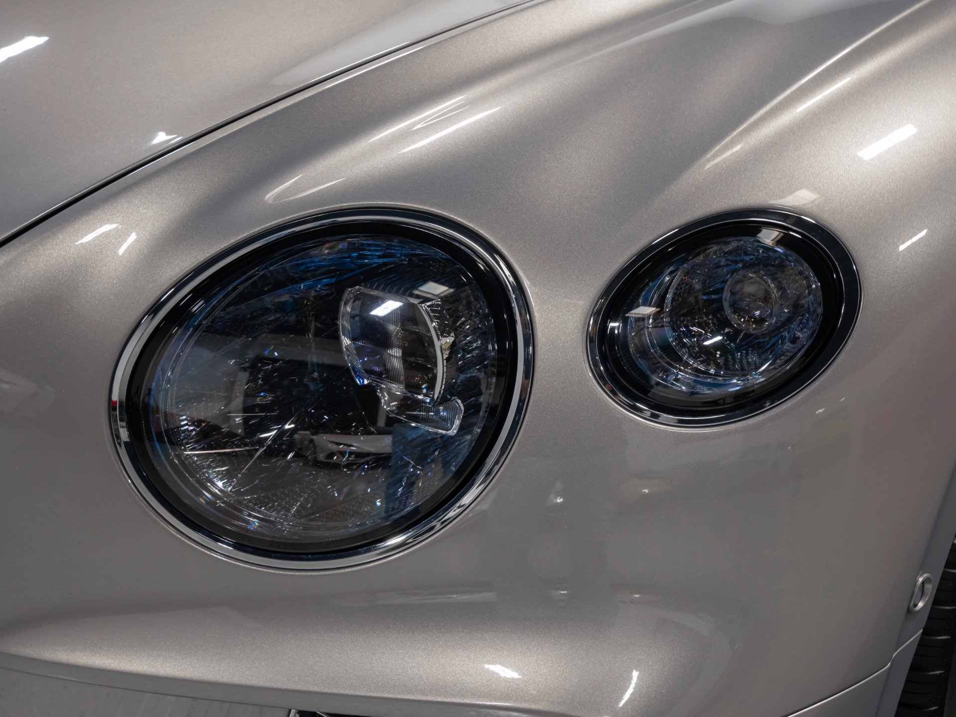 Used 2020 Bentley Continental GT V8 First Edition AWD/4WD image 17