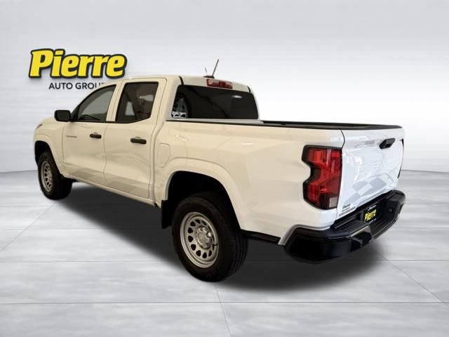 Used 2024 Chevrolet Colorado W/T image 2