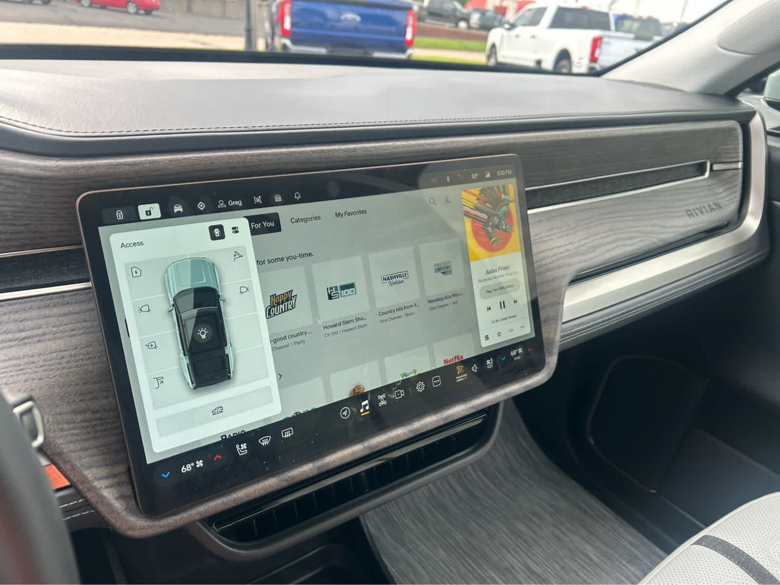 Used 2026 Rivian R1S Adventure AWD/4WD image 49