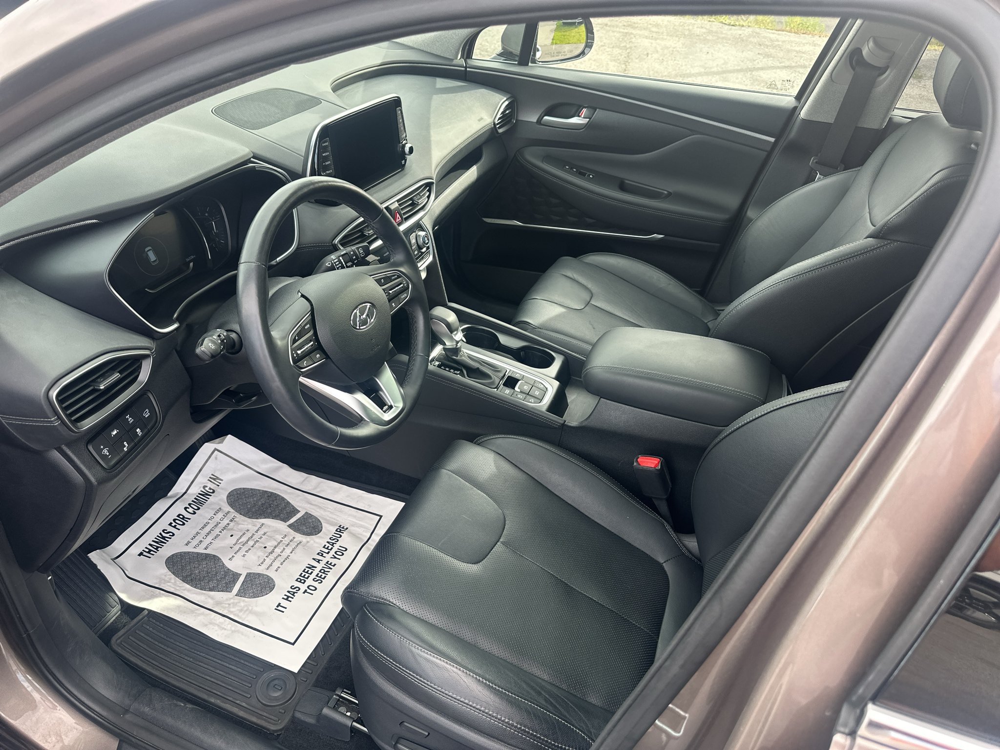 Used 2019 Hyundai Santa Fe AWD image 11