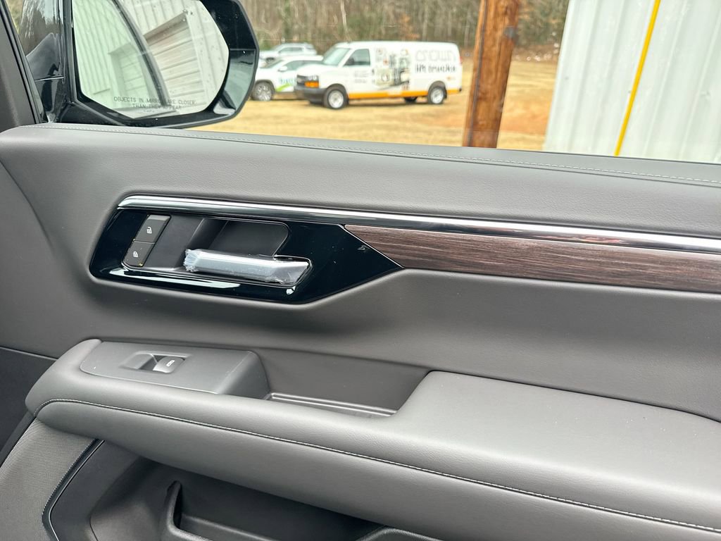 New 2026 Chevrolet Tahoe LS image 32