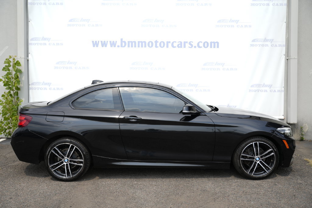 Used 2020 BMW 230i xDrive Coupe w/ M Sport Package AWD/4WD image 7