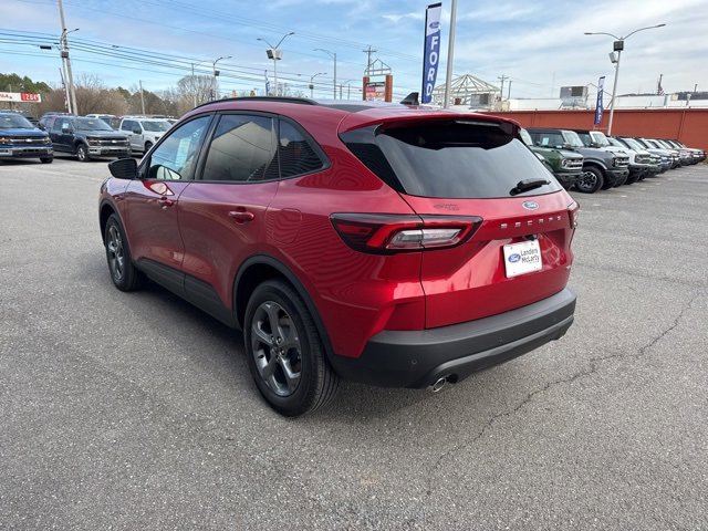 New 2025 Ford Escape ST-Line w/ Equipment Group 301A image 5