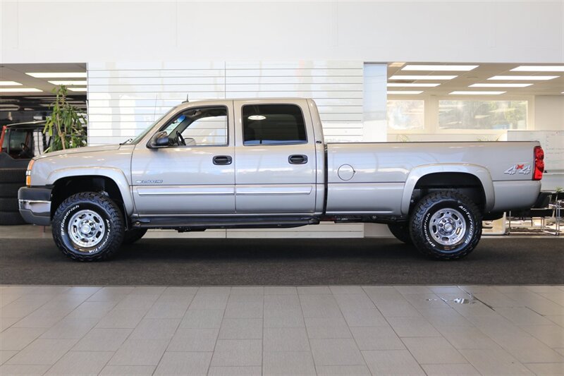 Used 2003 Chevrolet Silverado 2500 LT w/ Skid Plate Package AWD/4WD image 4