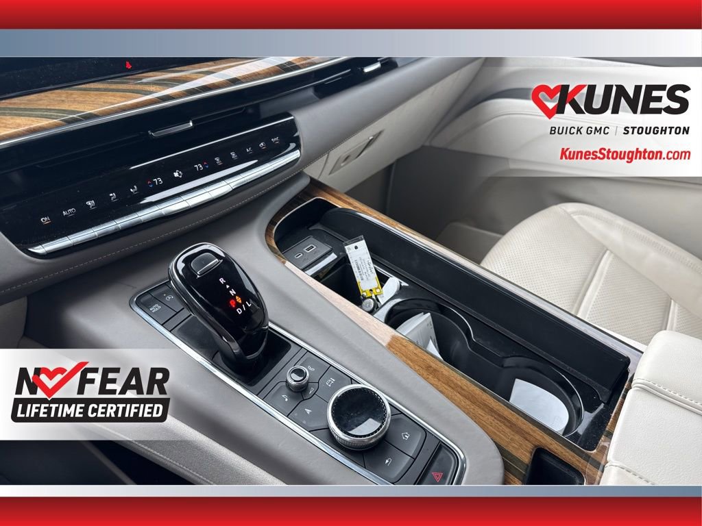 Used 2023 Cadillac Escalade Sport Platinum image 34