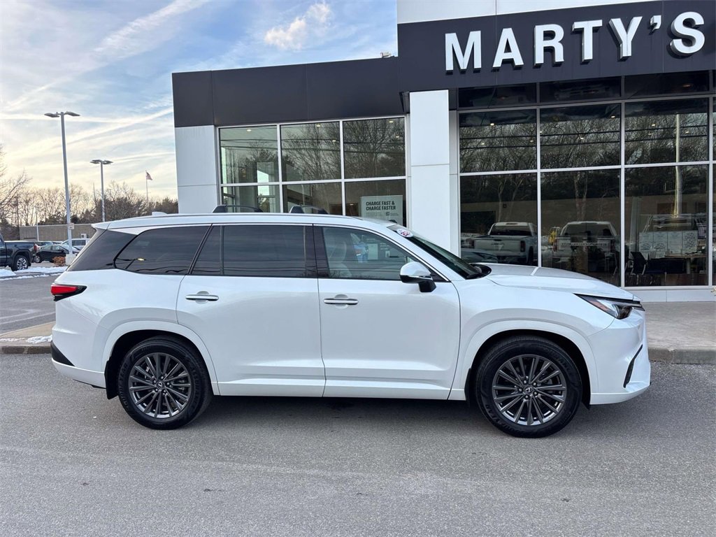 Used 2024 Lexus TX 350 AWD image 2
