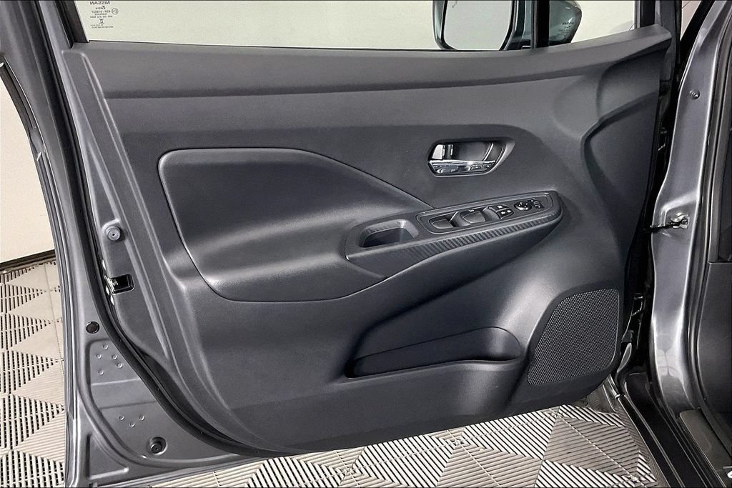 Used 2025 Nissan Versa SV w/ Trunk Package FWD image 19
