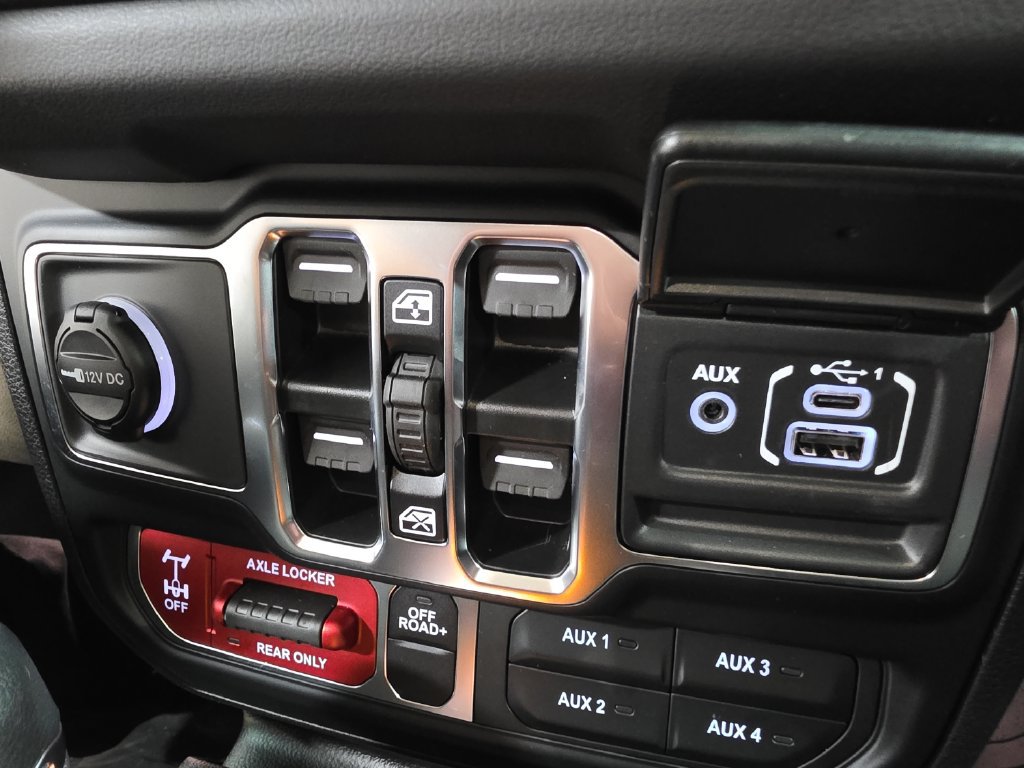 New 2026 Jeep Wrangler Unlimited Sport AWD/4WD image 21