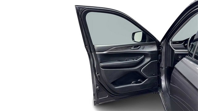 Used 2021 Jeep Grand Cherokee L Limited w/ Trailer Tow Group (B) image 10