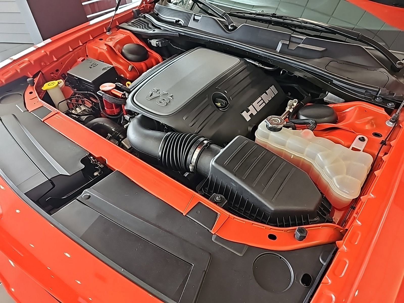 Used 2022 Dodge Challenger R/T w/ Blacktop Package image 7