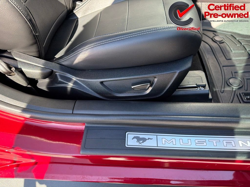 Used 2019 Ford Mustang GT Premium w/ Black Accent Package RWD image 25