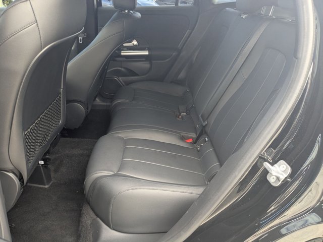 Used 2025 Mercedes-Benz GLA 250 GLA 250 image 16