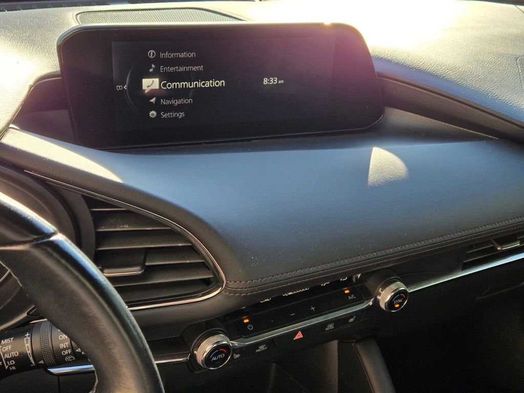 Used 2021 MAZDA MAZDA3 s image 13