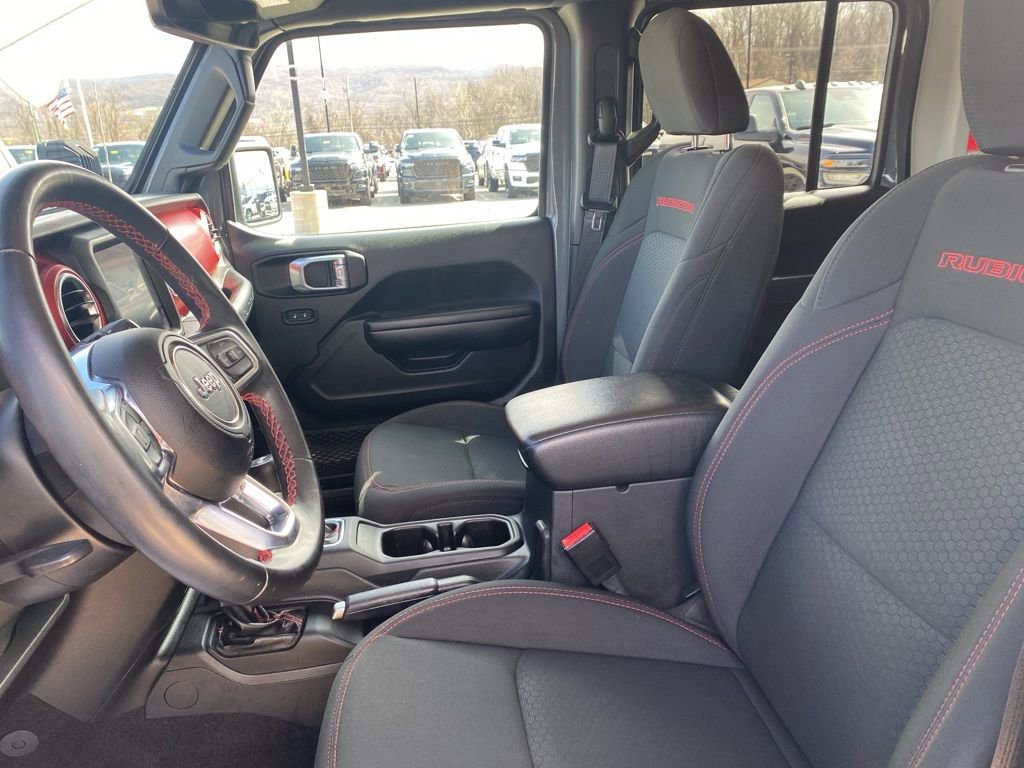 Used 2021 Jeep Wrangler Unlimited Rubicon w/ Xtreme Recon 35" Tire Package image 18