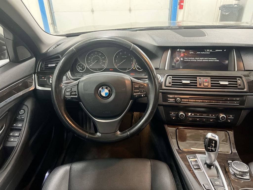 Used 2015 BMW 528i Sedan RWD image 11