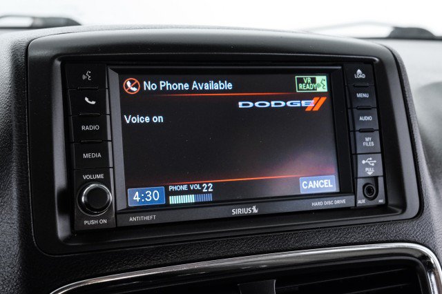 Used 2018 Dodge Grand Caravan SE w/ UConnect Hands-Free Group FWD image 23