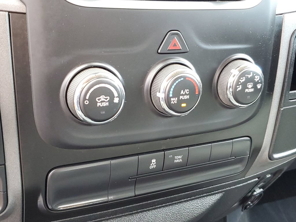 Used 2019 RAM 1500 Express w/ Express Value Package AWD/4WD image 22
