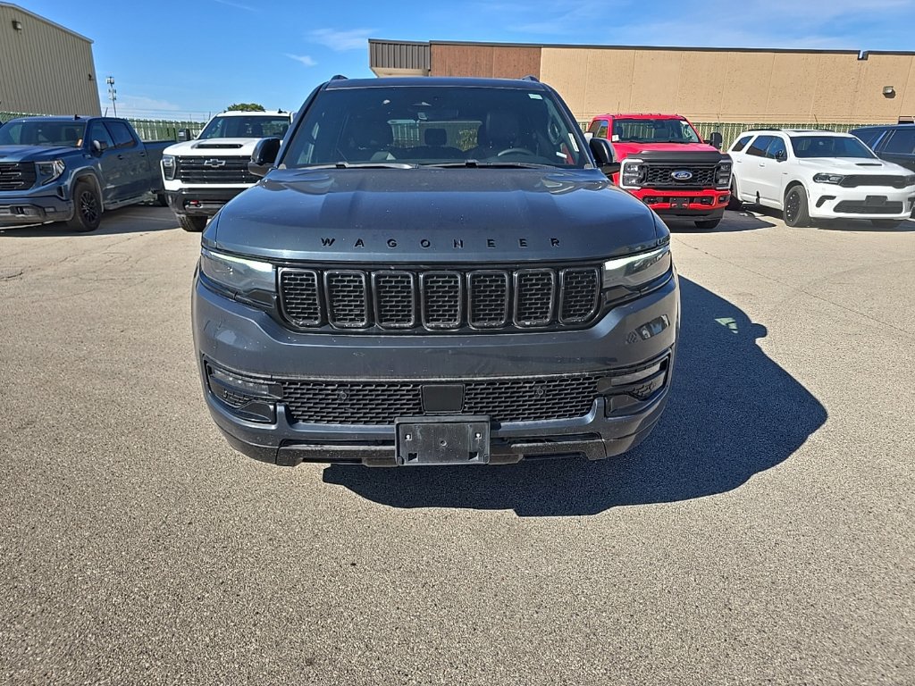 Used 2024 Jeep Wagoneer Series II AWD/4WD image 2