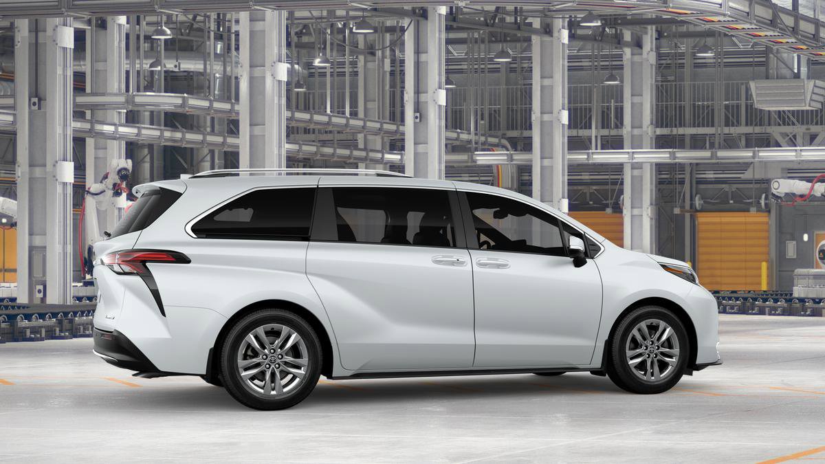 New 2026 Toyota Sienna Limited FWD image 11