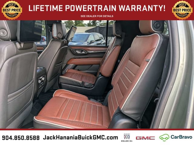 Used 2024 GMC Yukon XL Denali Ultimate AWD/4WD image 16