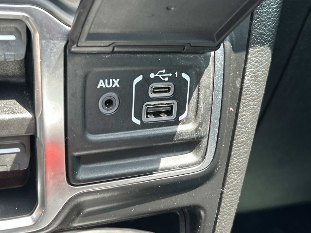 Used 2021 Jeep Wrangler Unlimited Rubicon AWD/4WD image 29