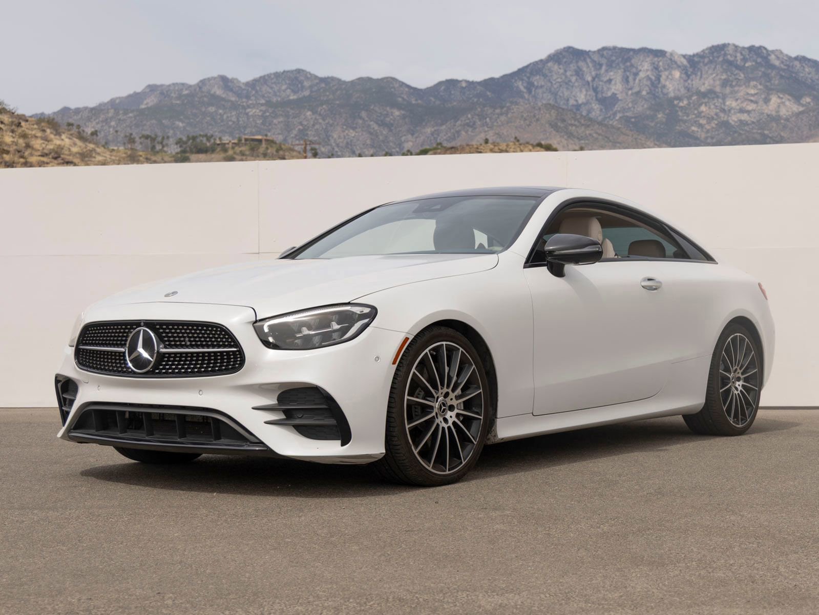 Used 2023 Mercedes-Benz E 450 Coupe image 1