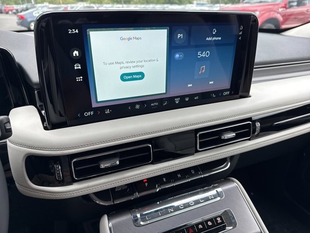 New 2025 Lincoln Aviator AWD image 15