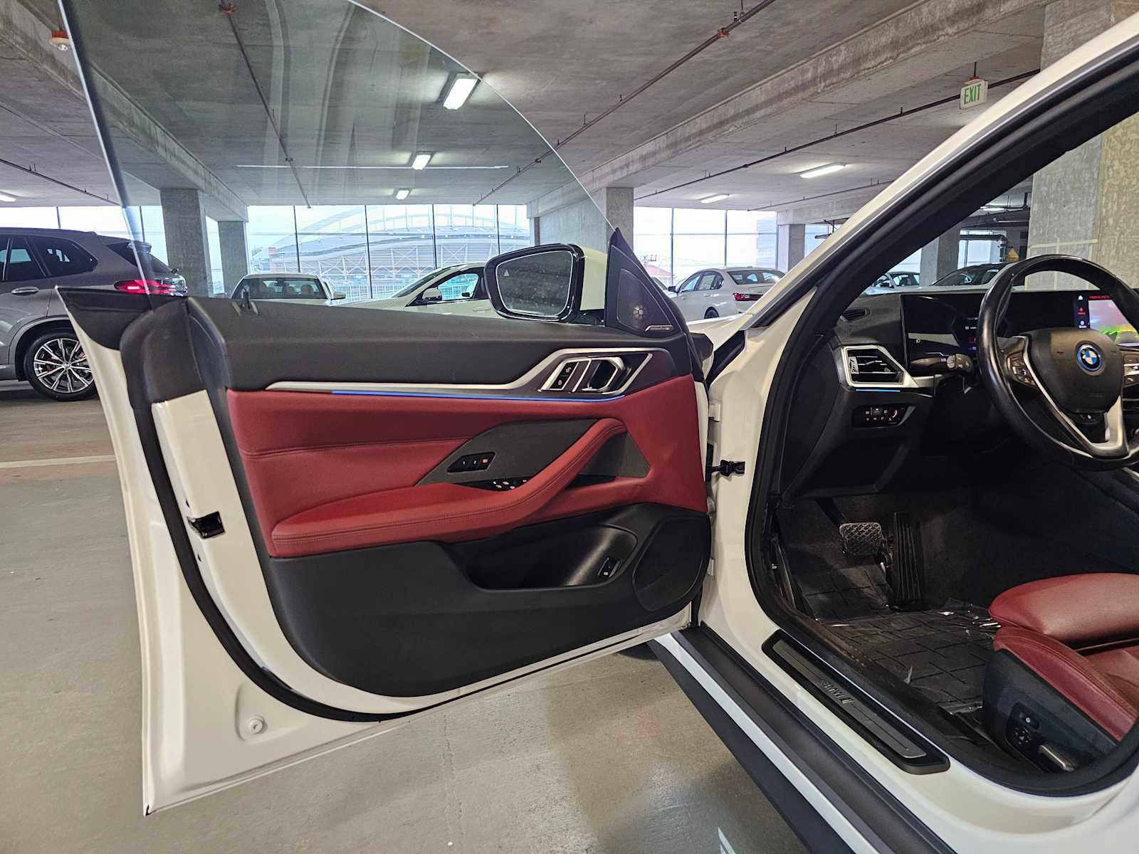 Used 2023 BMW i4 eDrive35 image 33