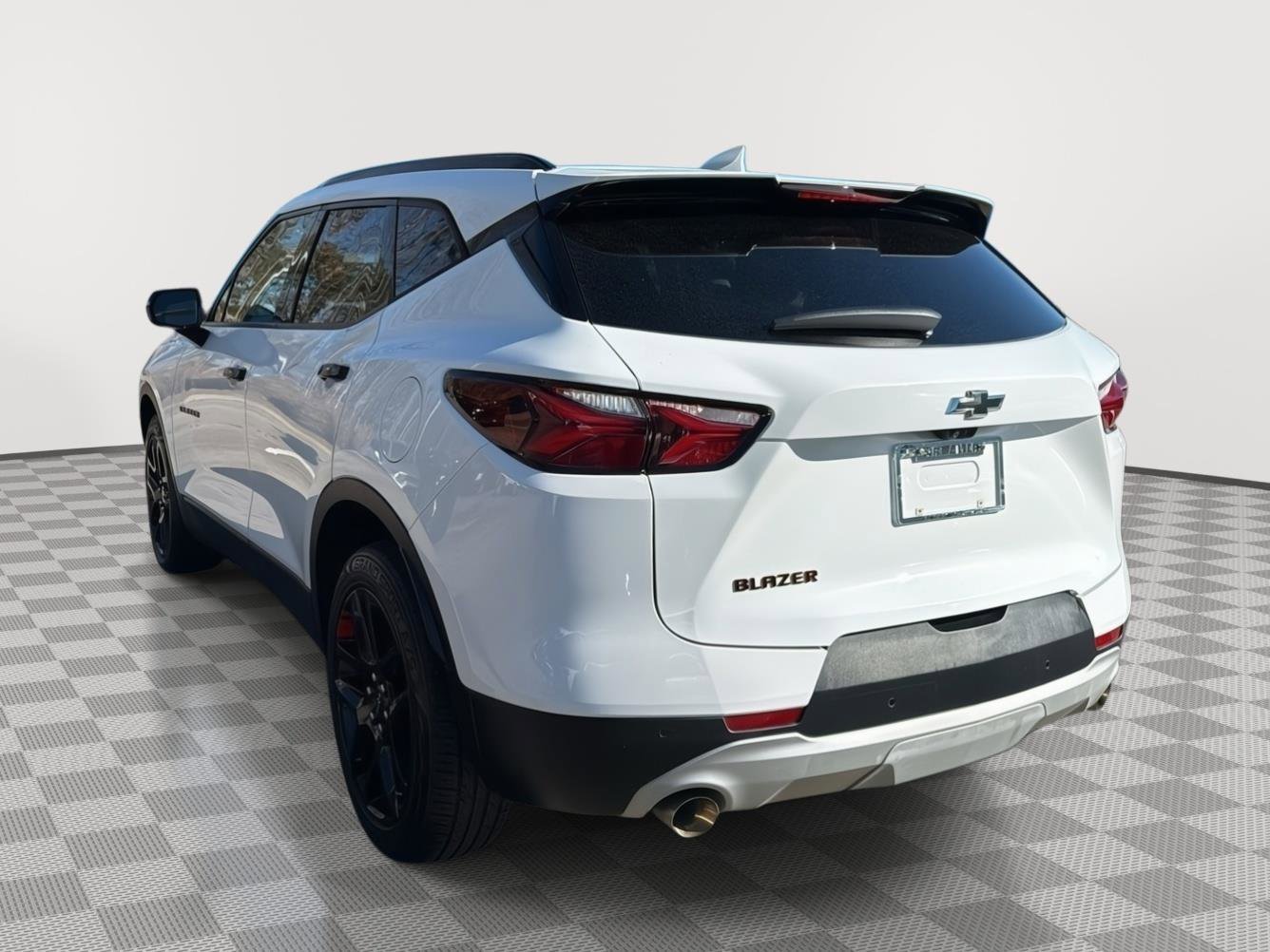 Used 2021 Chevrolet Blazer LT w/ Redline Edition image 3