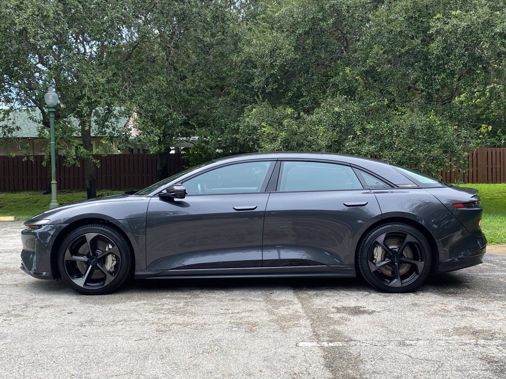 Used 2024 Lucid Air Pure RWD image 5