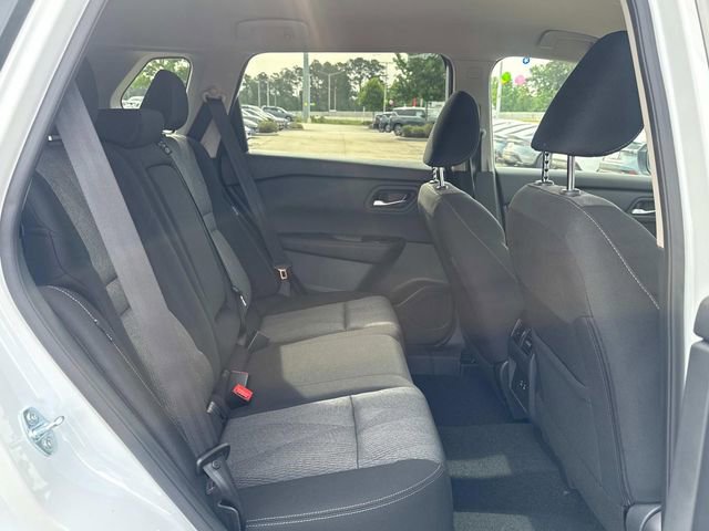 New 2026 Nissan Rogue SV FWD image 10