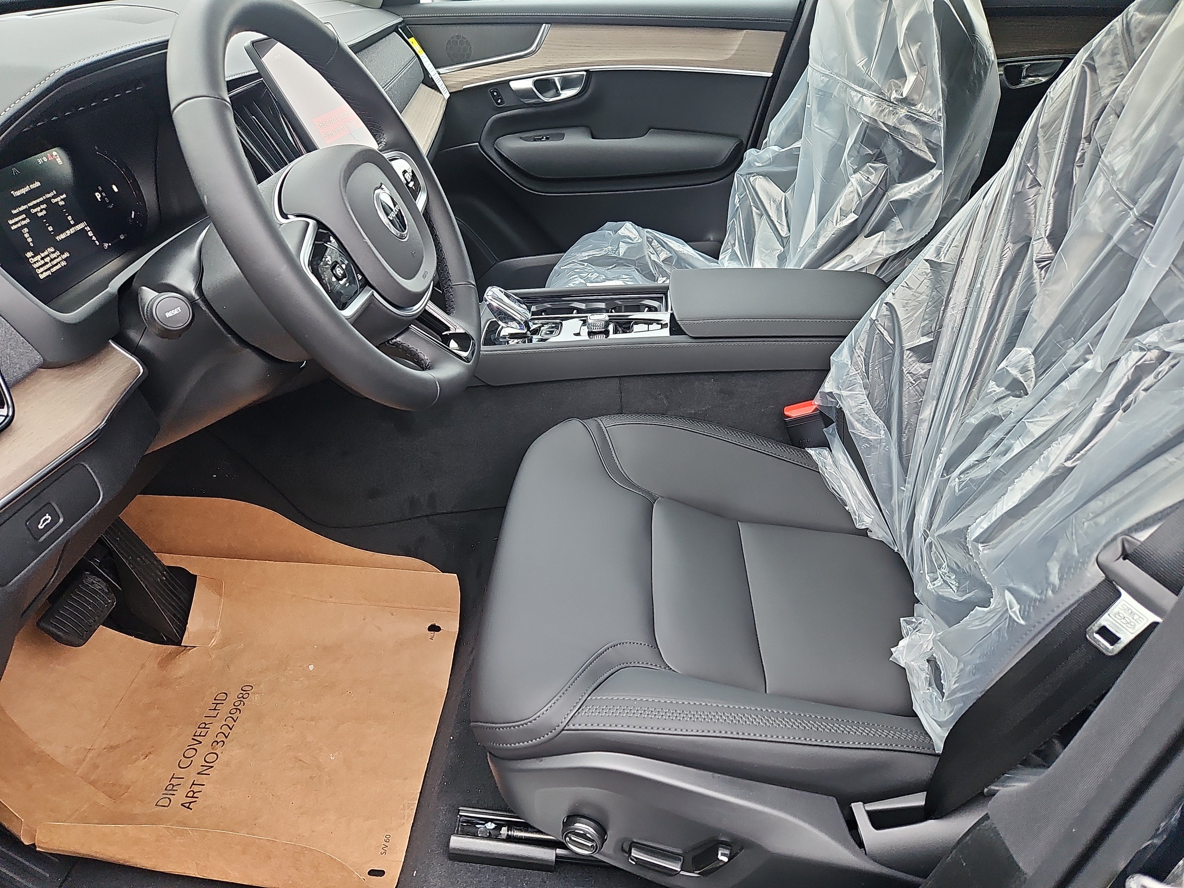 New 2026 Volvo XC90 B5 Core w/ Protection Package Premier AWD/4WD image 20