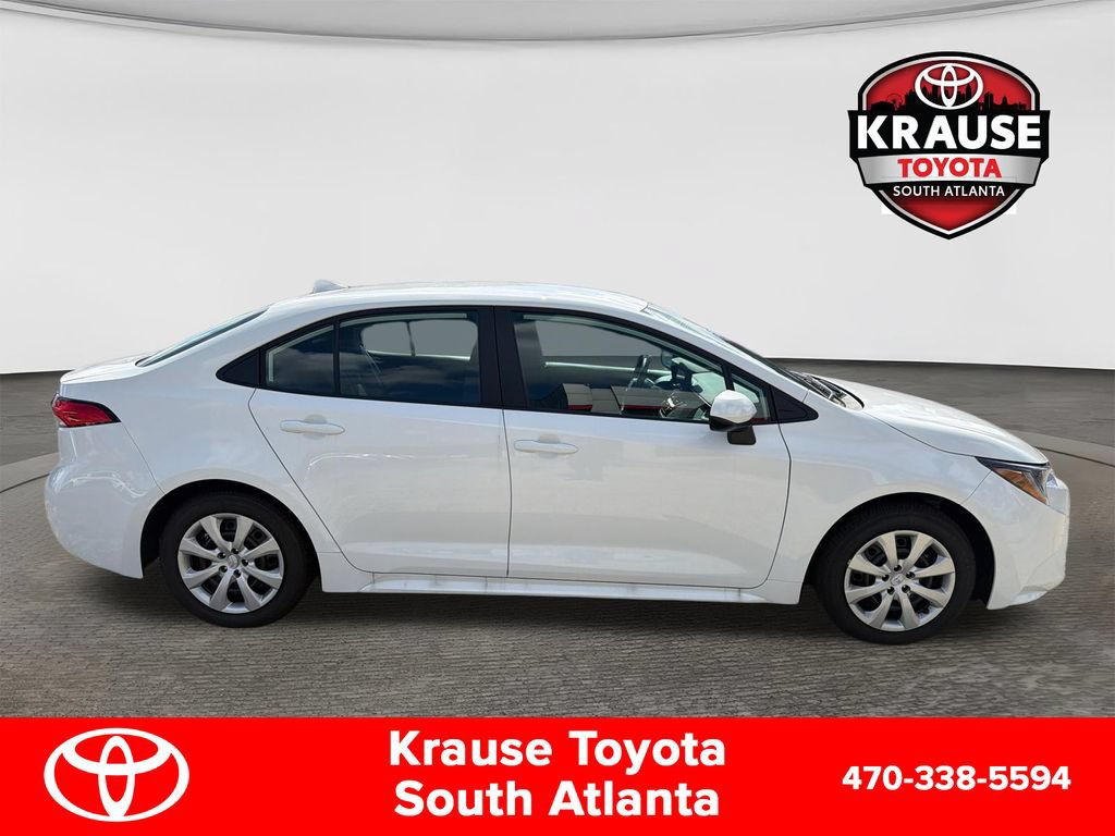 Used 2026 Toyota Corolla LE FWD image 9