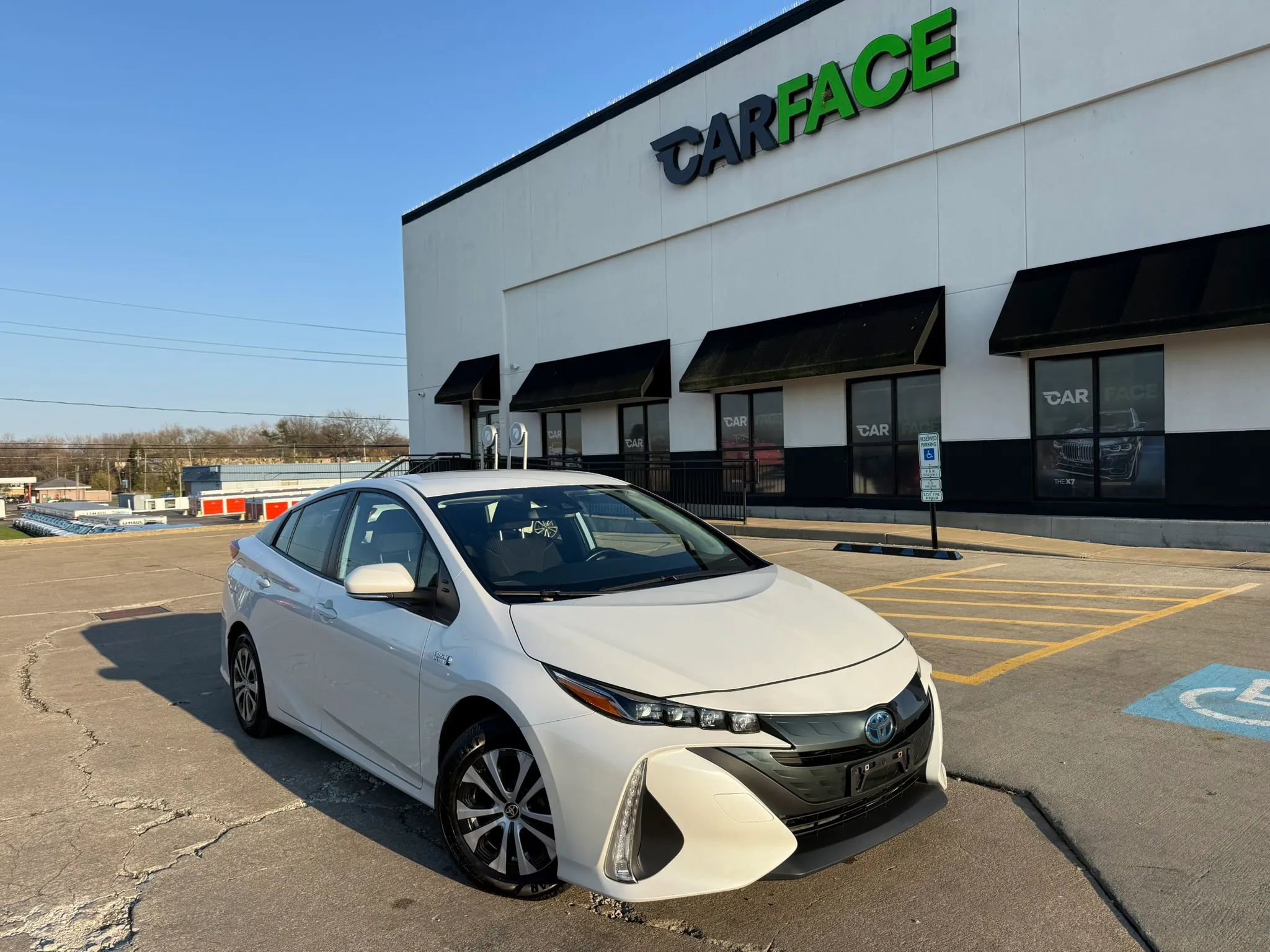 Used 2022 Toyota Prius Prime LE FWD image 1