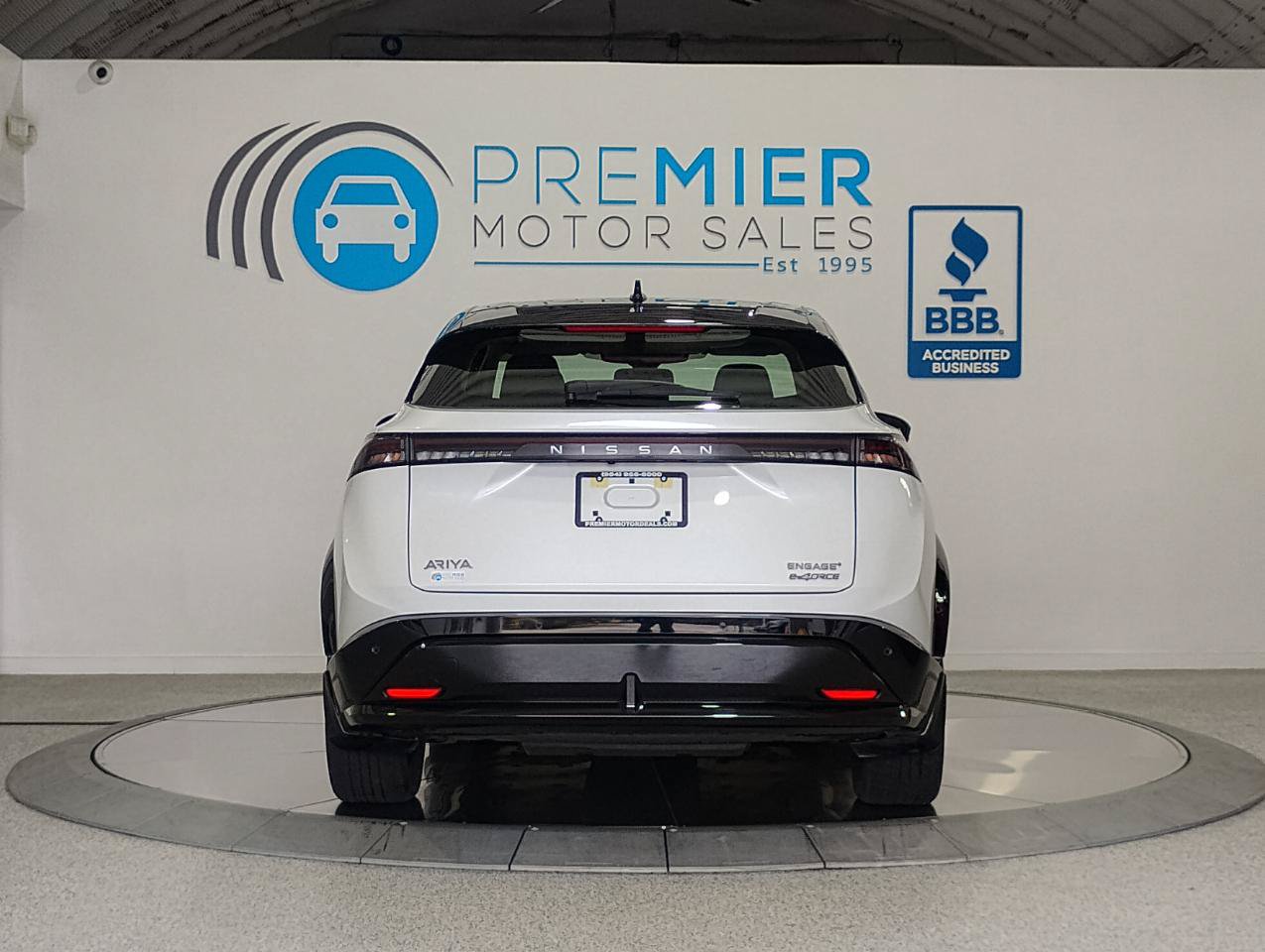 Used 2024 Nissan Ariya AWD image 90