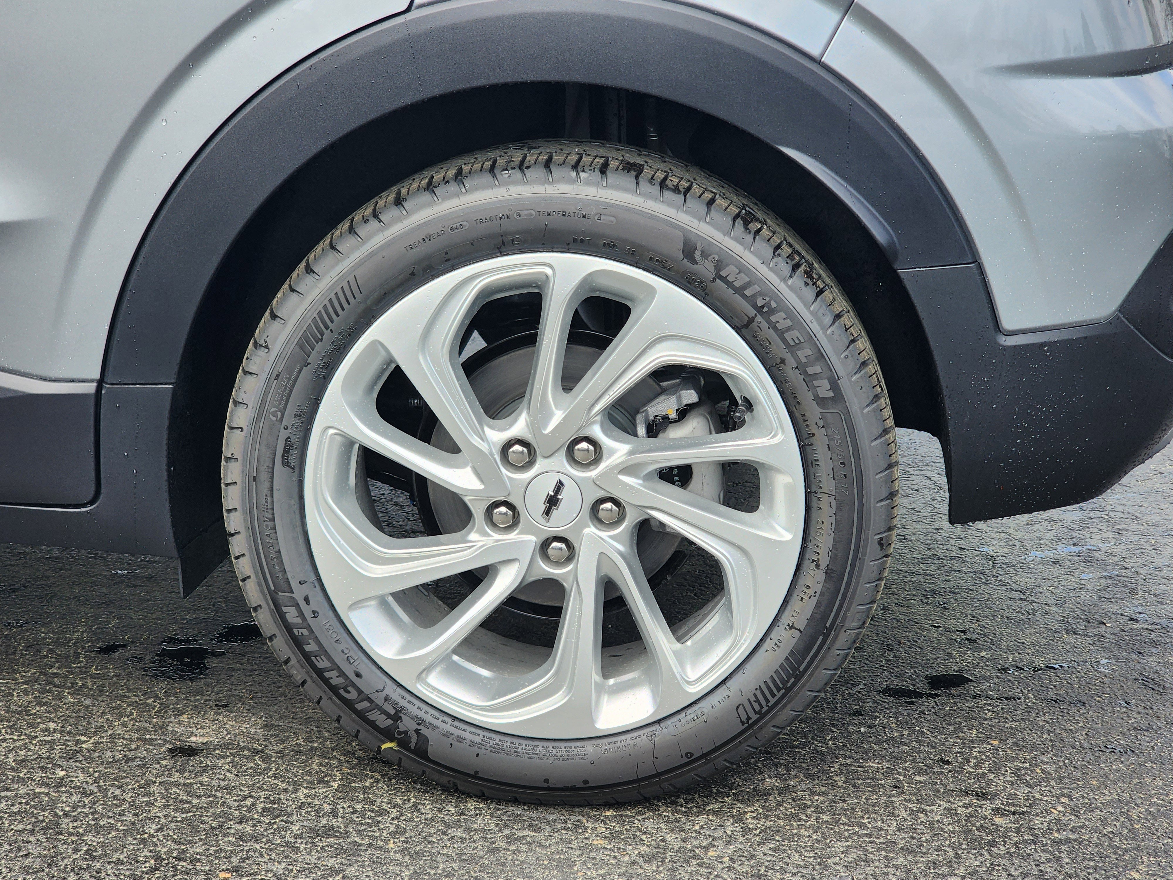 New 2027 Chevrolet Bolt LT image 9