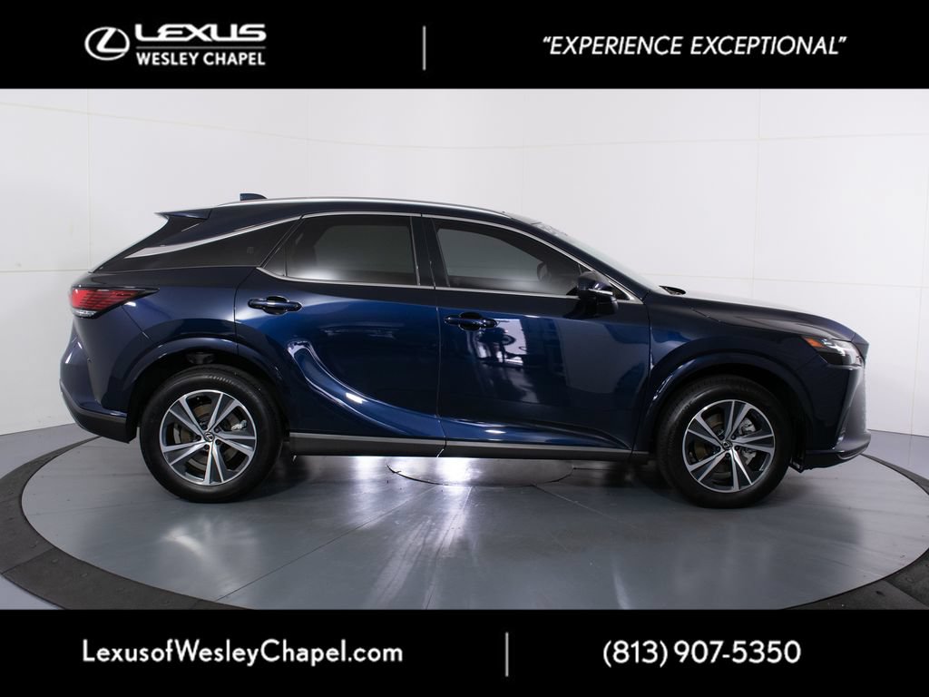 Used 2025 Lexus RX 350 Premium w/ Accessory Package (Z1) FWD image 2
