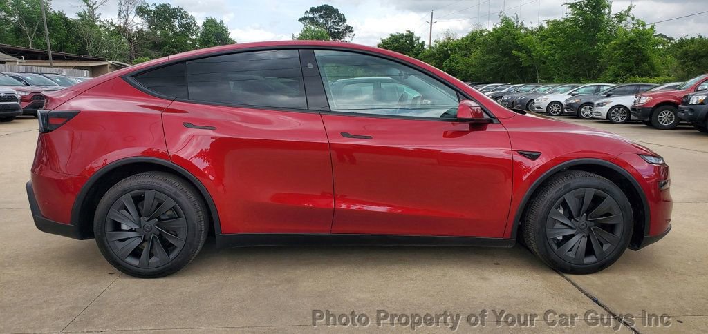 Used 2026 Tesla Model Y AWD image 5