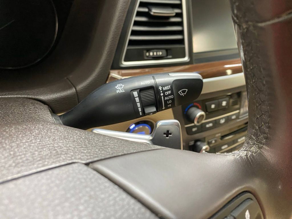 Used 2016 Hyundai Genesis 3.8 image 26