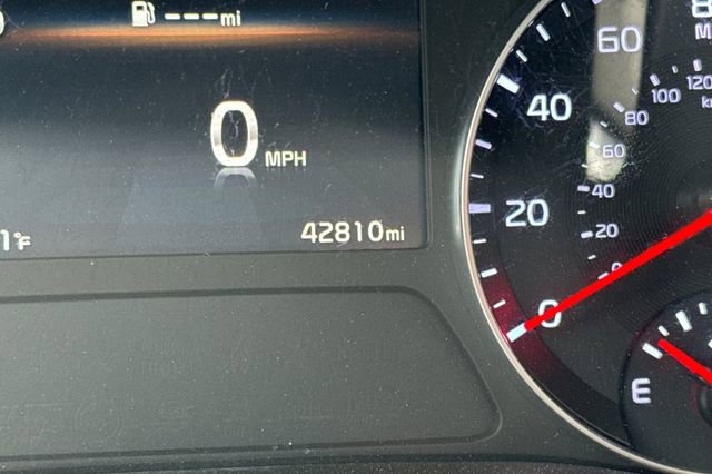 Used 2023 Kia Forte LXS w/ LXS Technology Package FWD image 40