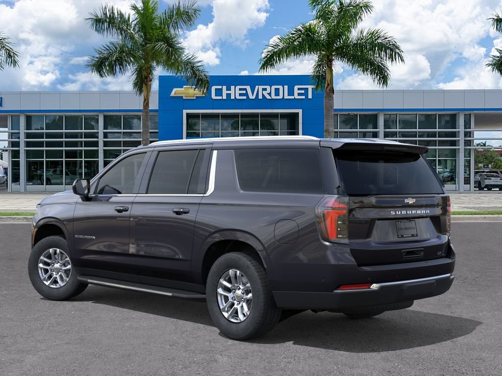 Used 2026 Chevrolet Suburban LT RWD image 4