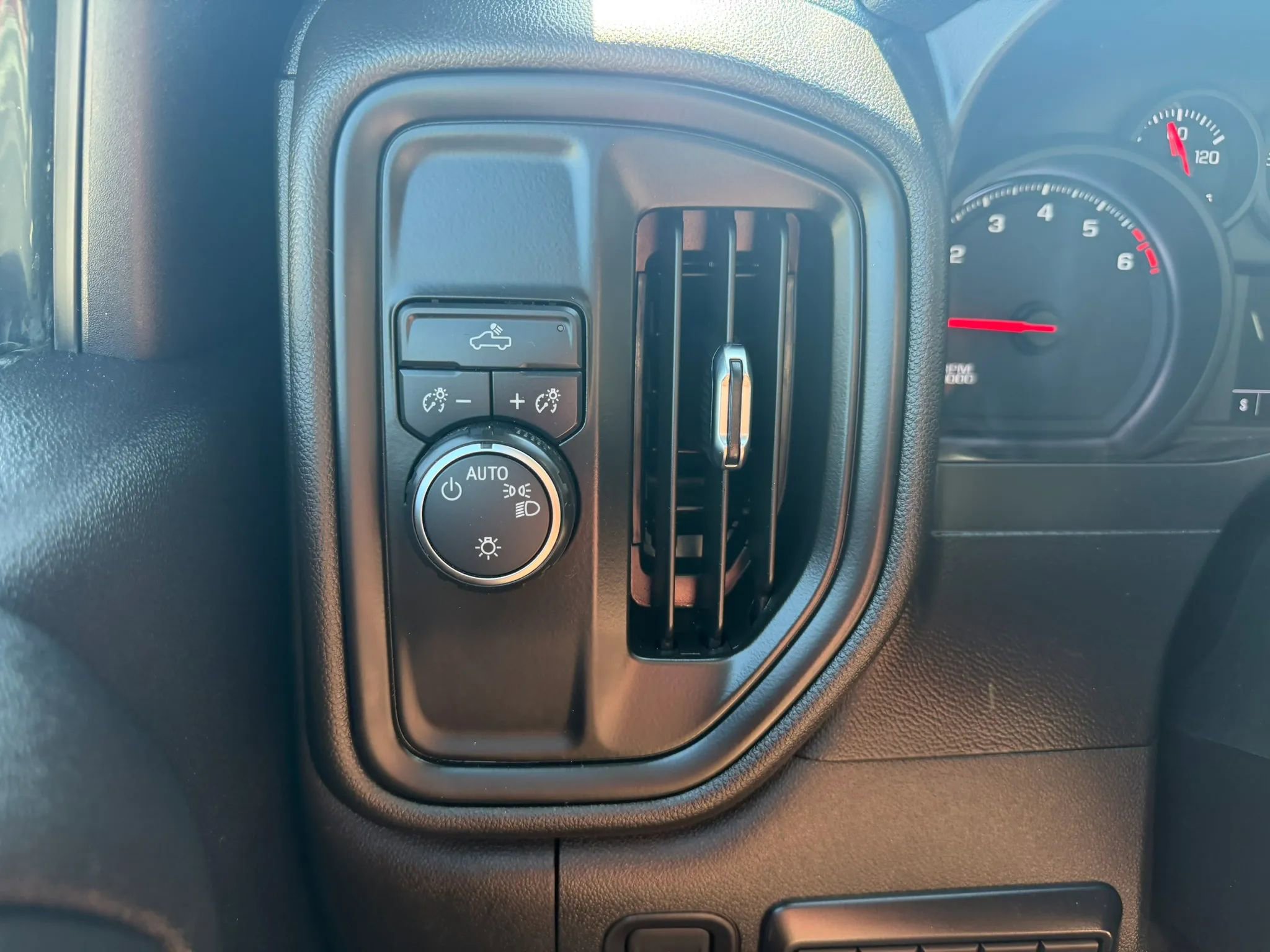 Used 2021 Chevrolet Silverado 3500 W/T RWD image 19