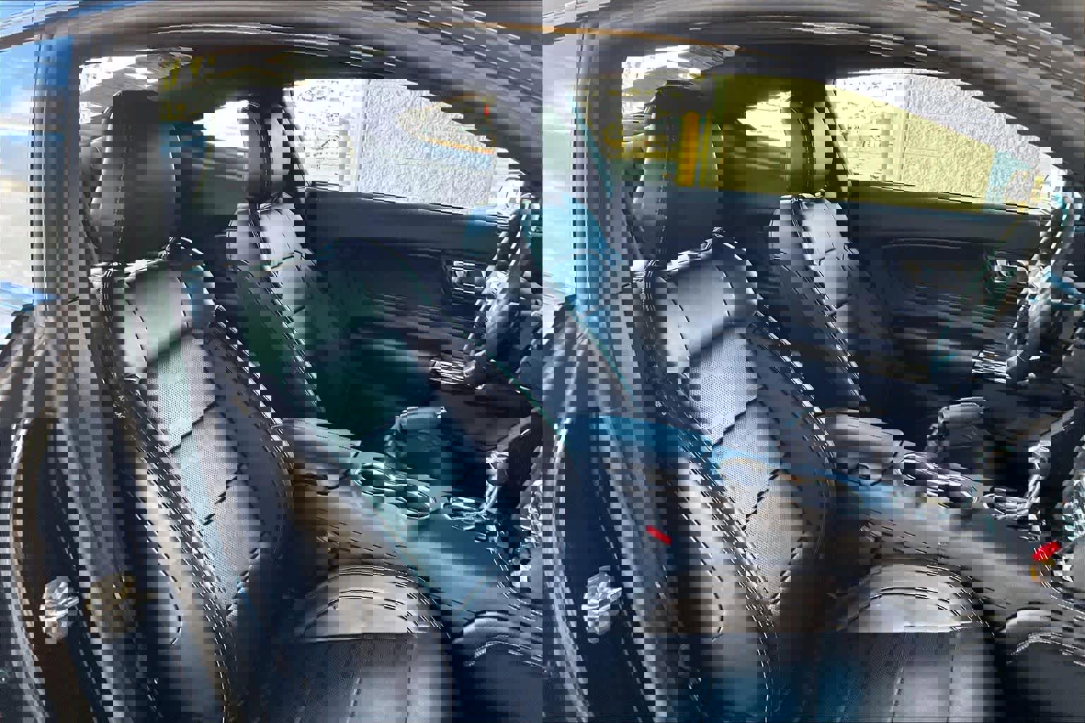 Used 2021 Ford Mustang GT Premium w/ Equipment Group 401A image 7