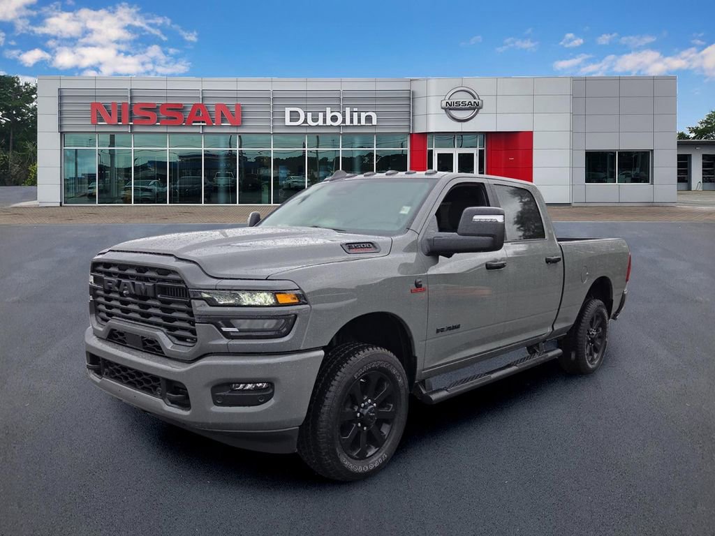 Used 2026 RAM 3500 Big Horn AWD/4WD image 1